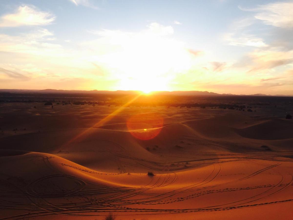 Desert Camel Trekking Camp Merzouga Extérieur photo