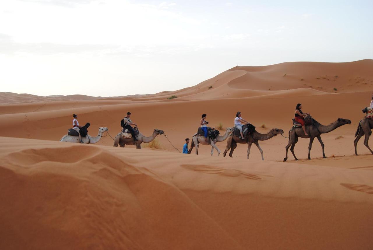 Desert Camel Trekking Camp Merzouga Extérieur photo
