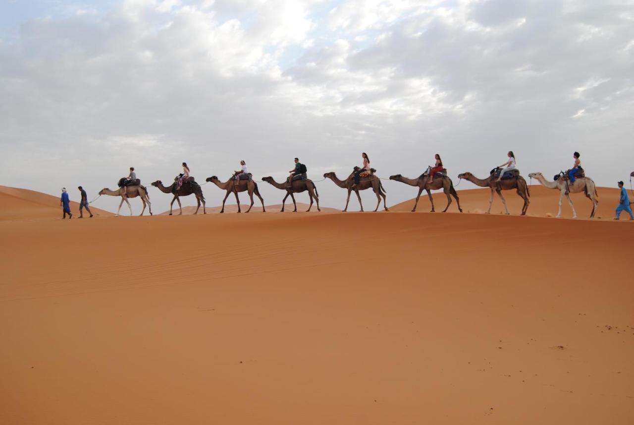 Desert Camel Trekking Camp Merzouga Extérieur photo